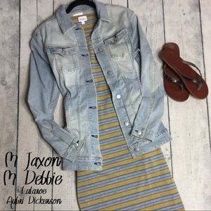 Solid light Wash Denim Jacket